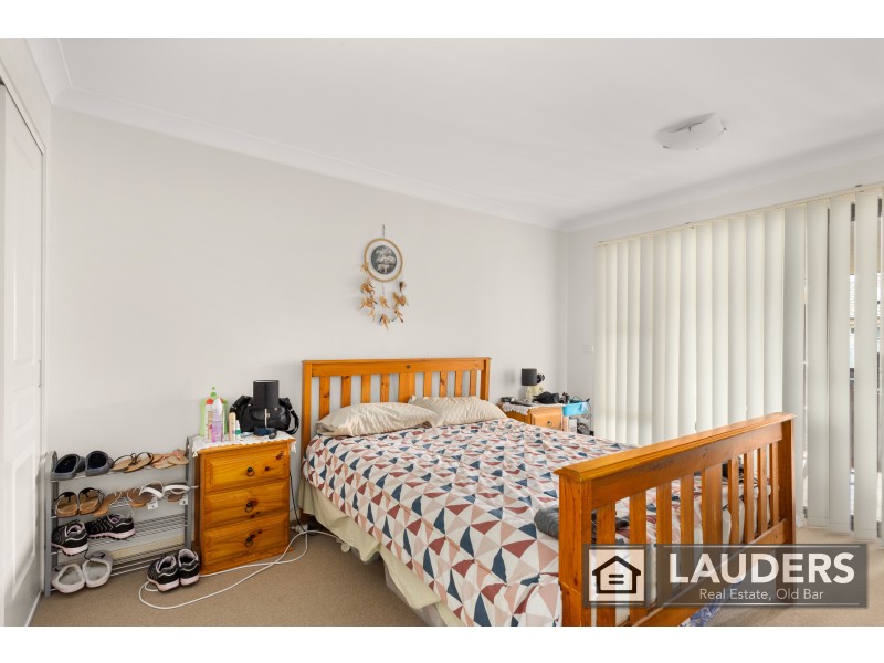 17 Flagtail Avenue, Old Bar NSW 2430
