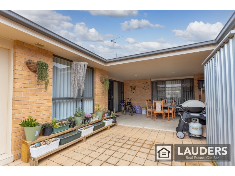 17 Flagtail Avenue, Old Bar NSW 2430