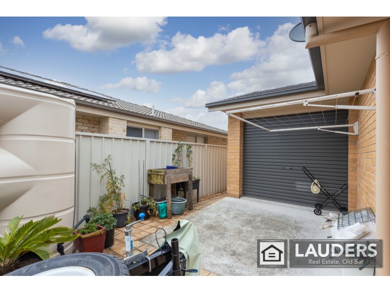 17 Flagtail Avenue, Old Bar NSW 2430