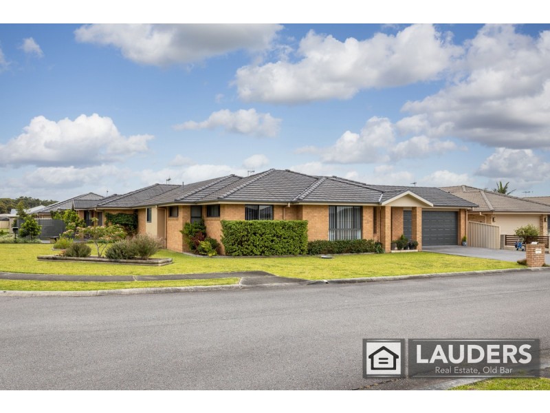 17 Flagtail Avenue, Old Bar NSW 2430