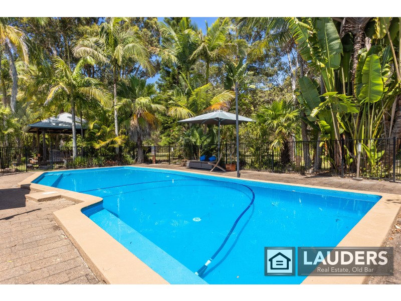 42 Jobsons Lane, Mitchells Island NSW 2430