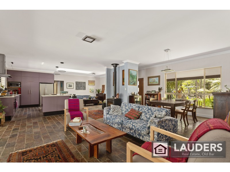 42 Jobsons Lane, Mitchells Island NSW 2430