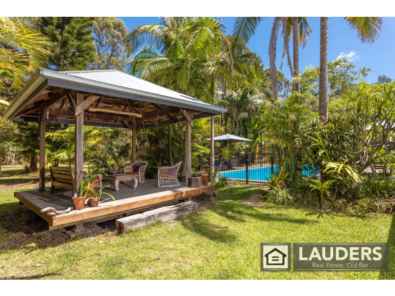 42 Jobsons Lane, Mitchells Island NSW 2430