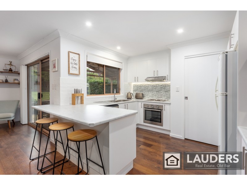 115 Waterman Street, Old Bar NSW 2430