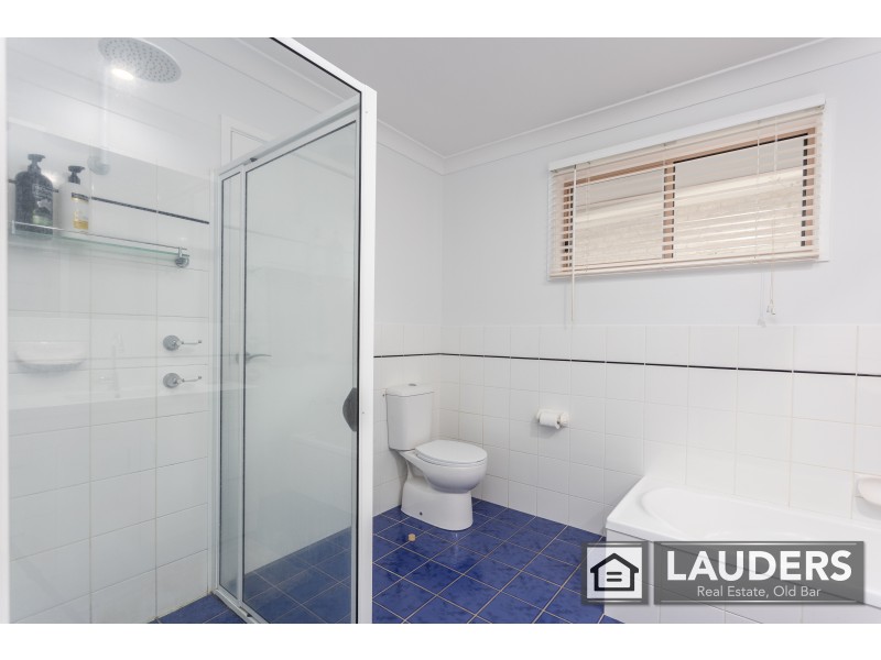 115 Waterman Street, Old Bar NSW 2430