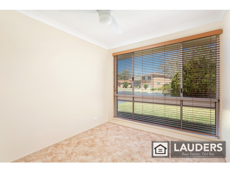 6 Suni Drive, Old Bar NSW 2430