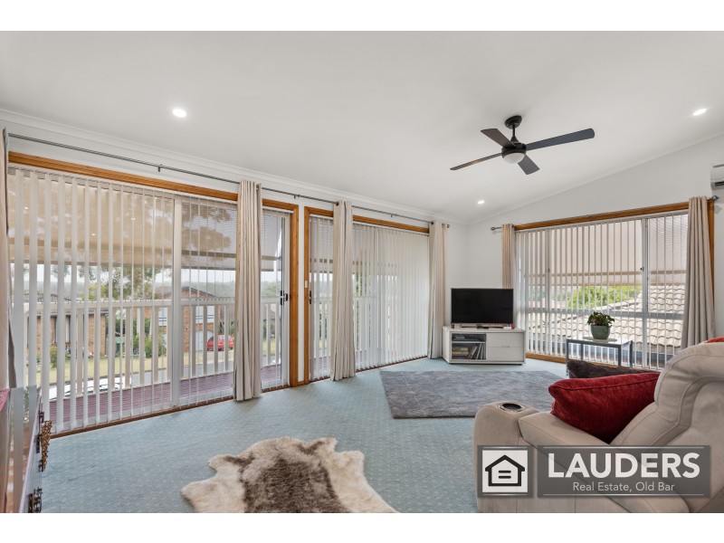 44 Molong Road, Old Bar NSW 2430