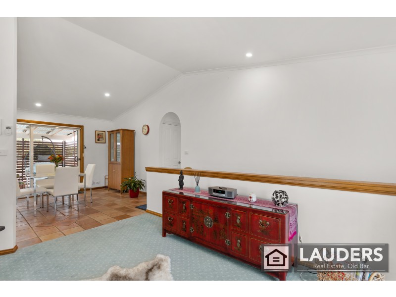 44 Molong Road, Old Bar NSW 2430