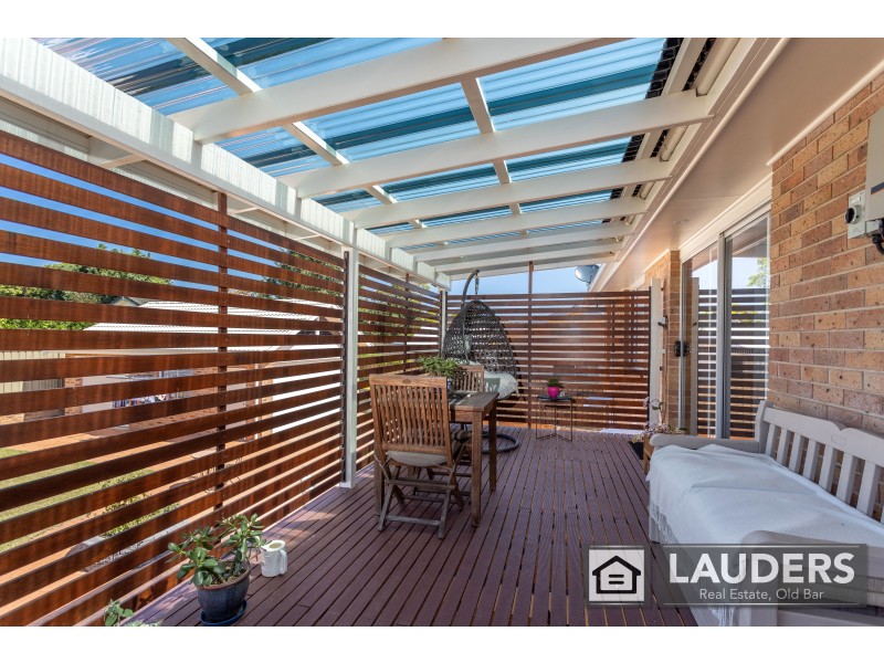 44 Molong Road, Old Bar NSW 2430