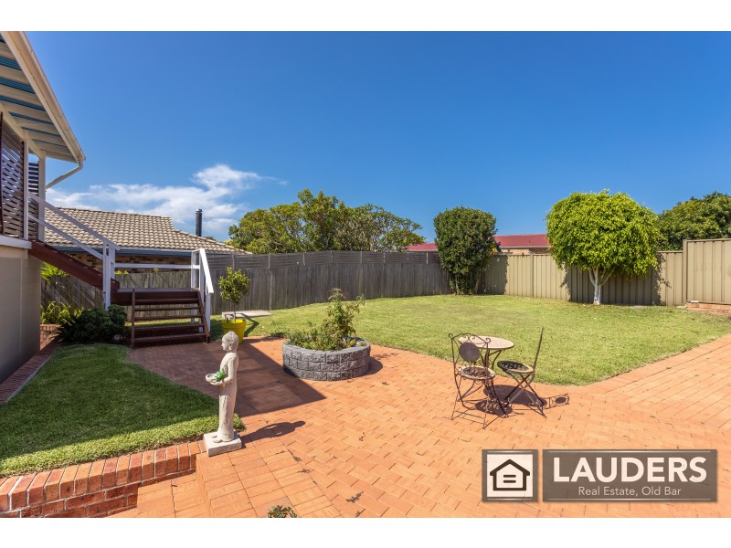 44 Molong Road, Old Bar NSW 2430