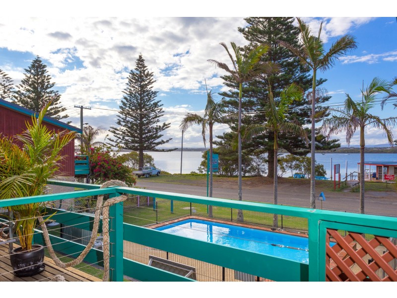 6/91 Main Road, Manning Point NSW 2430