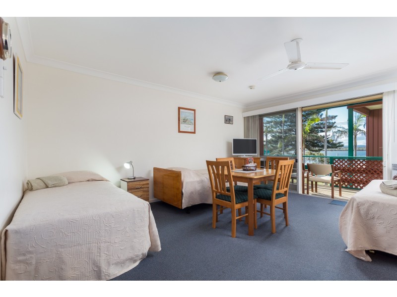 6/91 Main Road, Manning Point NSW 2430