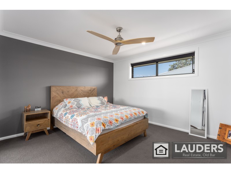 21 Bunyan Avenue, Old Bar NSW 2430