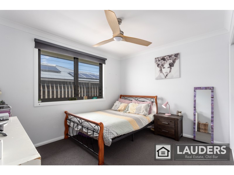 21 Bunyan Avenue, Old Bar NSW 2430