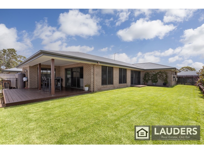 21 Bunyan Avenue, Old Bar NSW 2430