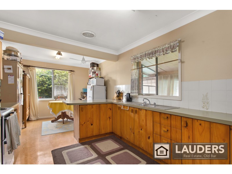 51 Richardson Street, Old Bar NSW 2430