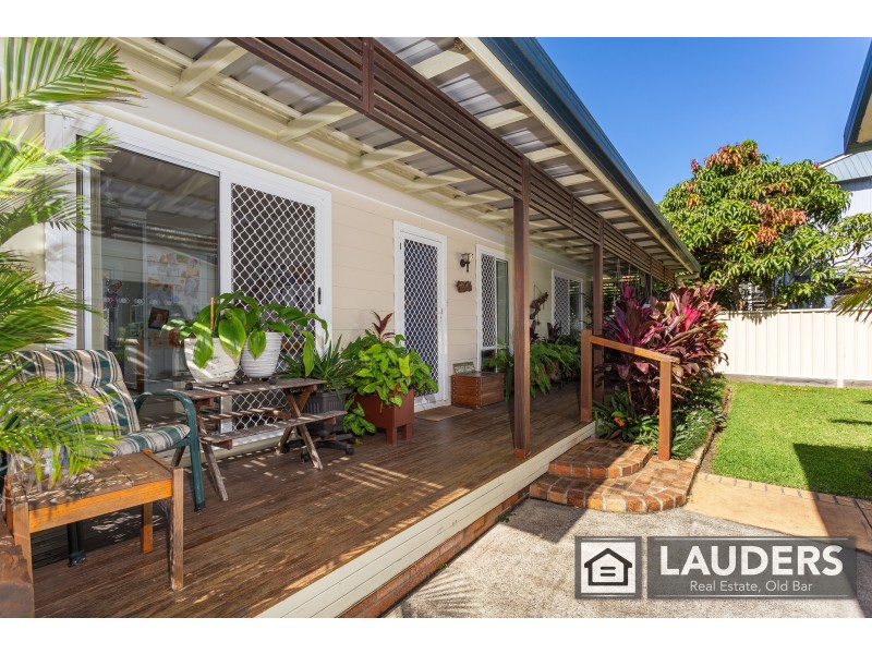 13 Belford Street, Old Bar NSW 2430