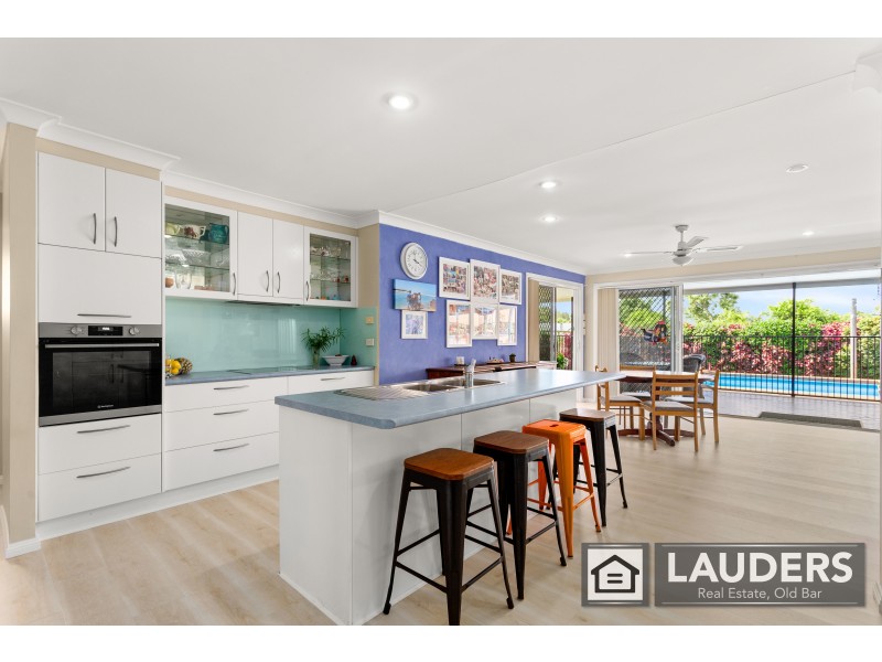13 Belford Street, Old Bar NSW 2430