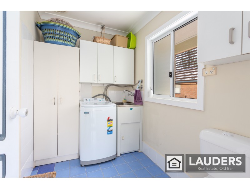 13 Belford Street, Old Bar NSW 2430
