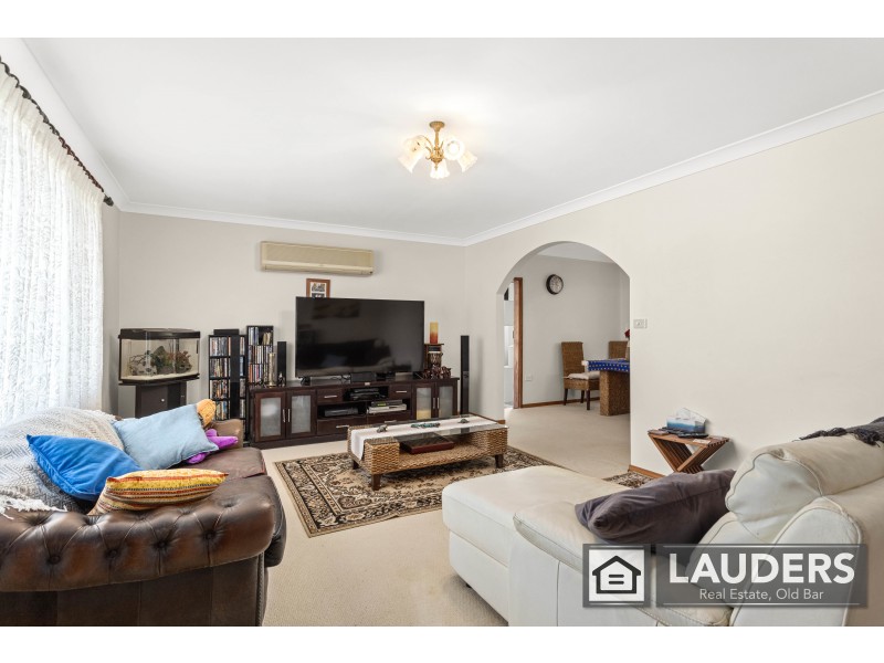 43 Gannet Crescent, Old Bar NSW 2430