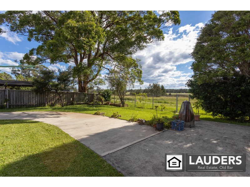 43 Gannet Crescent, Old Bar NSW 2430