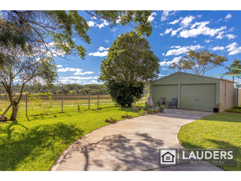 43 Gannet Crescent, Old Bar NSW 2430