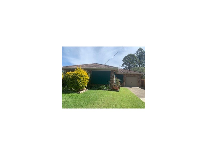 11 Richardson Street, Old Bar NSW 2430