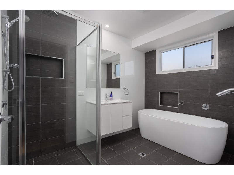 11 Howard Street, Wallabi Point NSW 2430