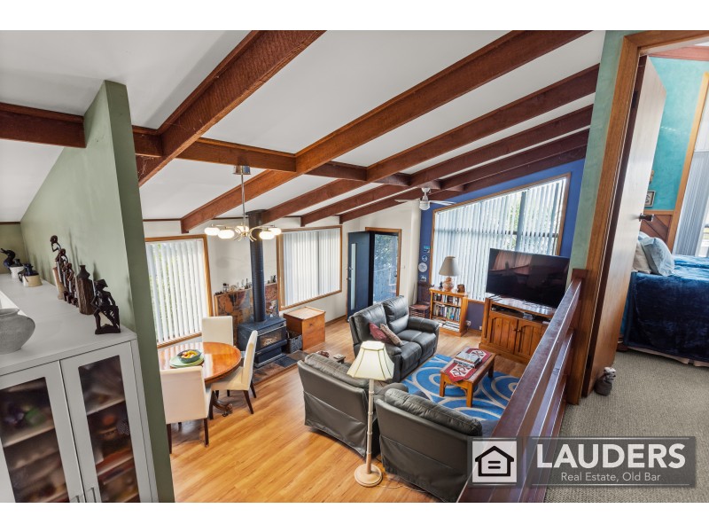 33 Ocean Drive, Wallabi Point NSW 2430