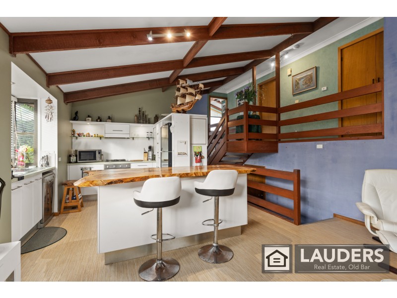 33 Ocean Drive, Wallabi Point NSW 2430