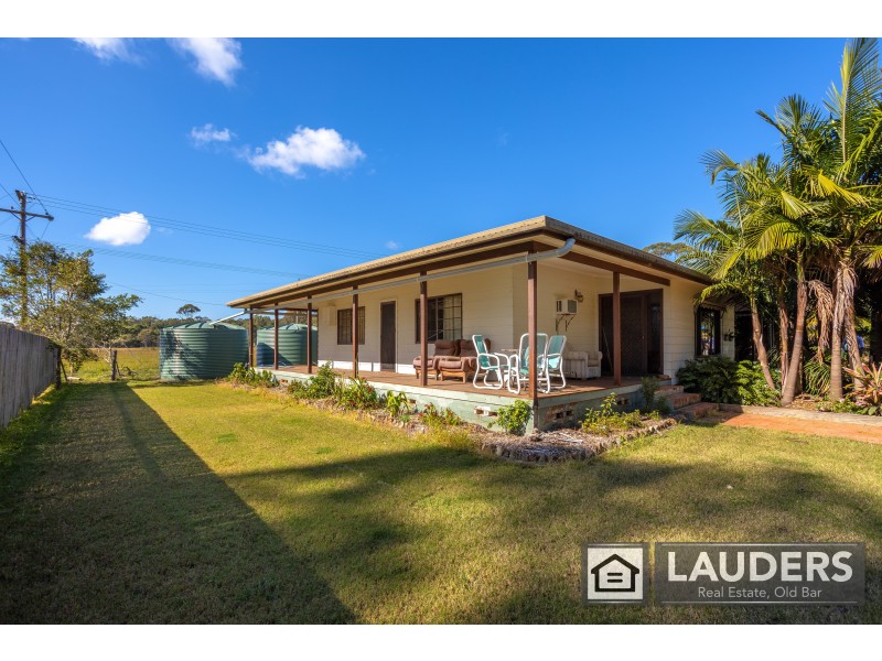552 Old Bar Road, Old Bar NSW 2430
