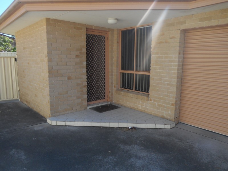 4/31 Clerke Street, Old Bar NSW 2430