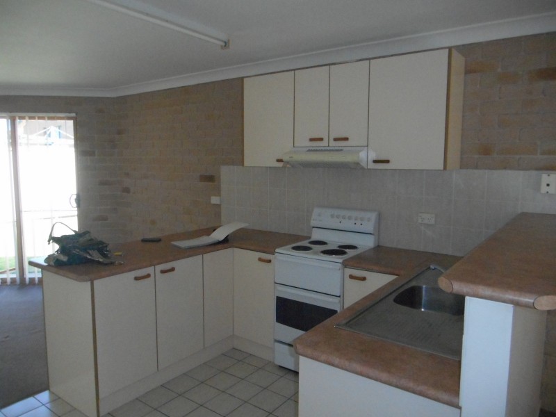 4/31 Clerke Street, Old Bar NSW 2430