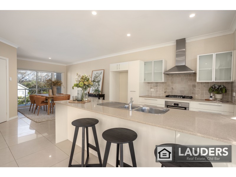 3a/38 Lewis Street, Old Bar NSW 2430