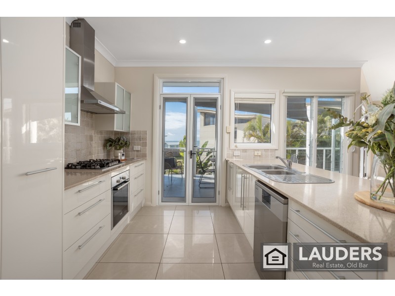 3a/38 Lewis Street, Old Bar NSW 2430