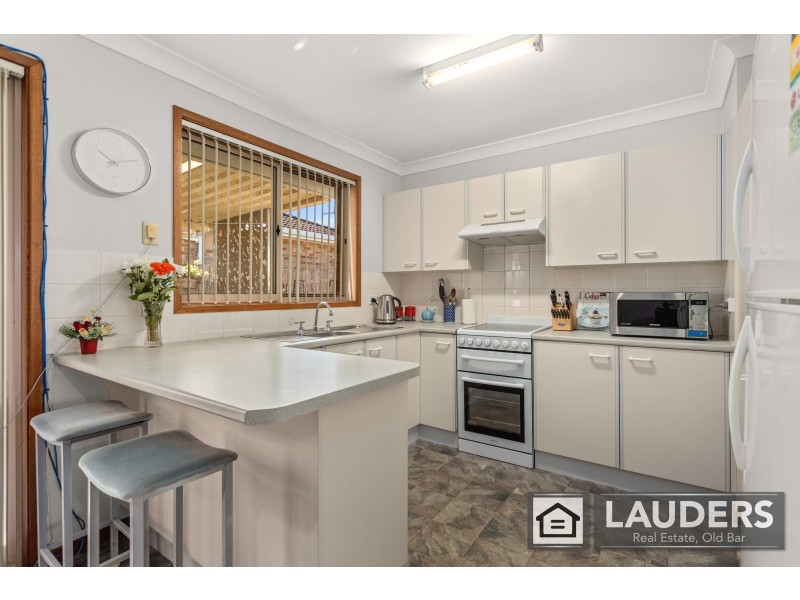 68 Wyden Street, Old Bar NSW 2430