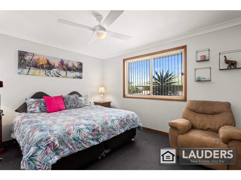 68 Wyden Street, Old Bar NSW 2430