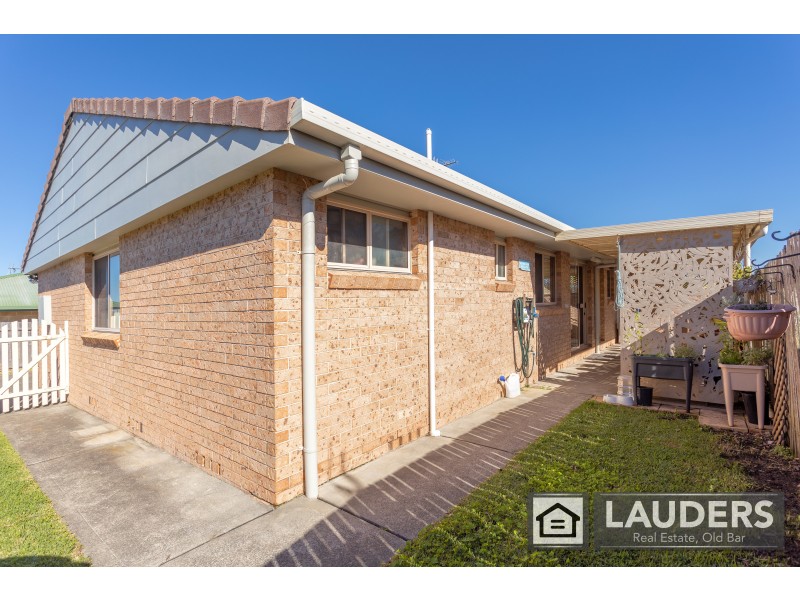 68 Wyden Street, Old Bar NSW 2430