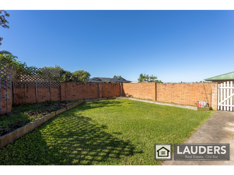 68 Wyden Street, Old Bar NSW 2430