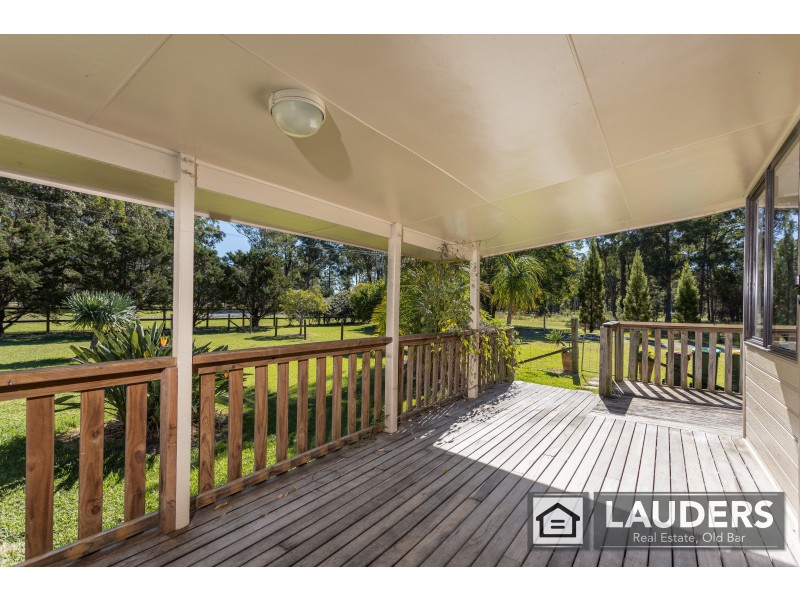 136 Heron Road, Old Bar NSW 2430