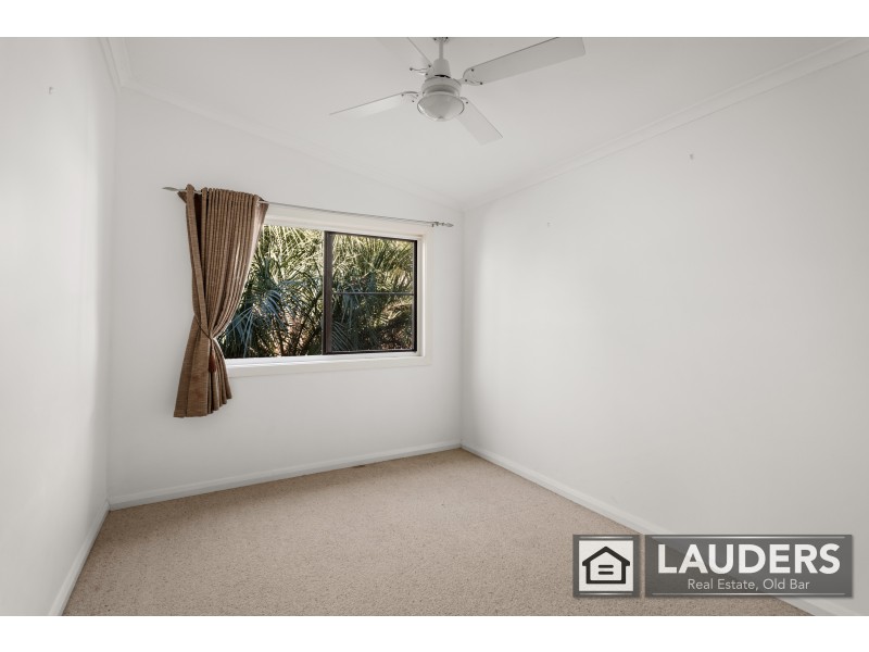 136 Heron Road, Old Bar NSW 2430