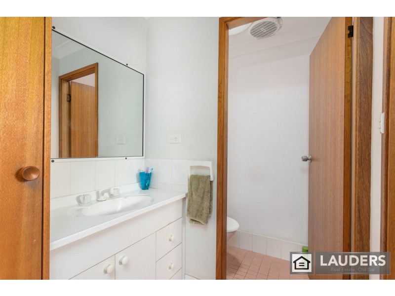 4/7 Casuarina Close, Old Bar NSW 2430