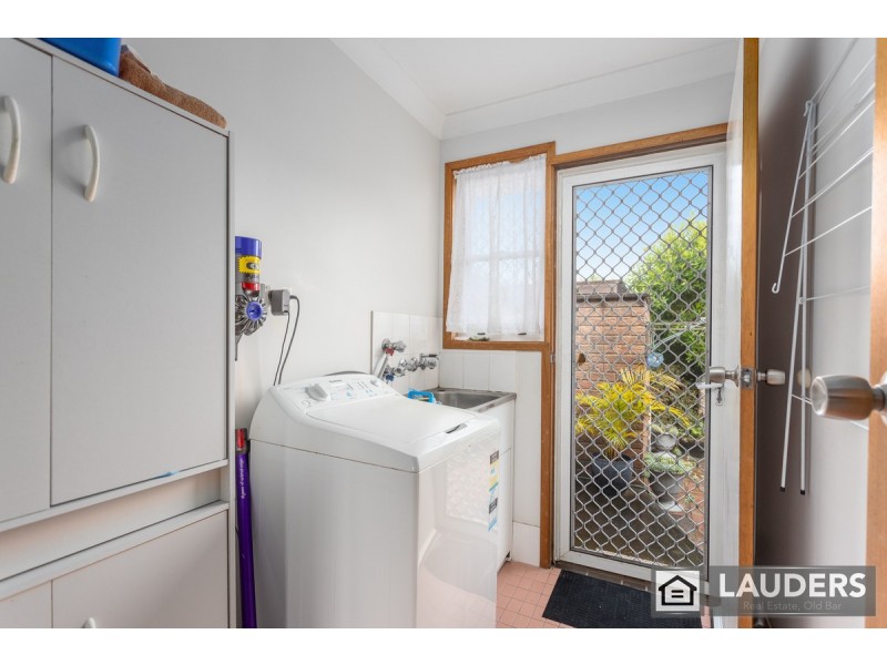 4/7 Casuarina Close, Old Bar NSW 2430