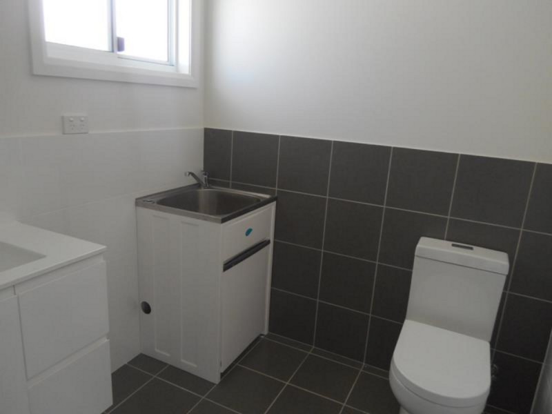 2A/40 Lewis Street, Old Bar NSW 2430