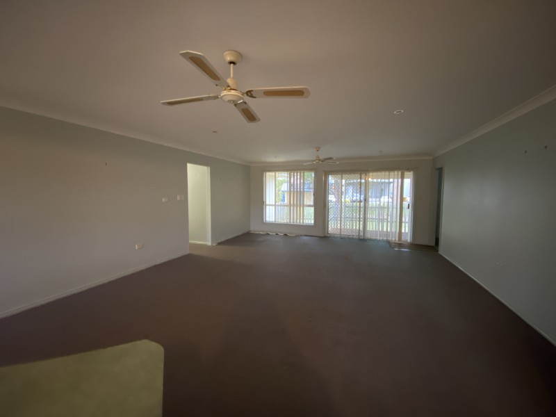 1/58 Old Bar Road, Old Bar NSW 2430