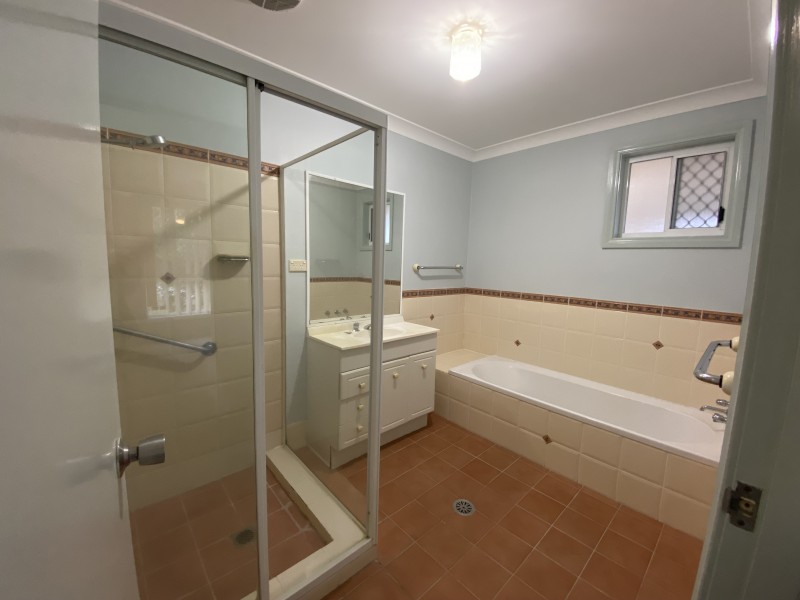 1/58 Old Bar Road, Old Bar NSW 2430