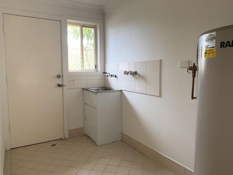 2/22 Sheppard Street, Old Bar NSW 2430