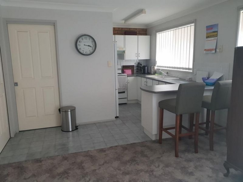 4/13 Connell Street, Old Bar NSW 2430