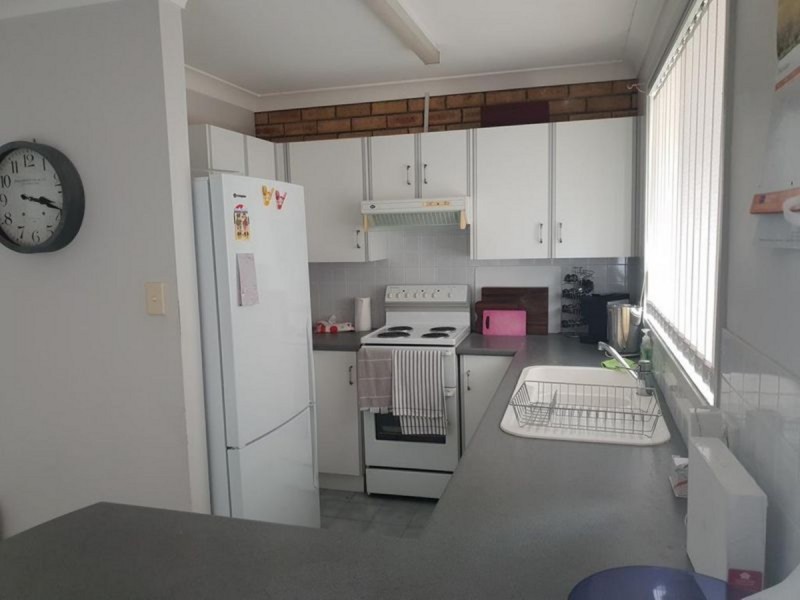 4/13 Connell Street, Old Bar NSW 2430