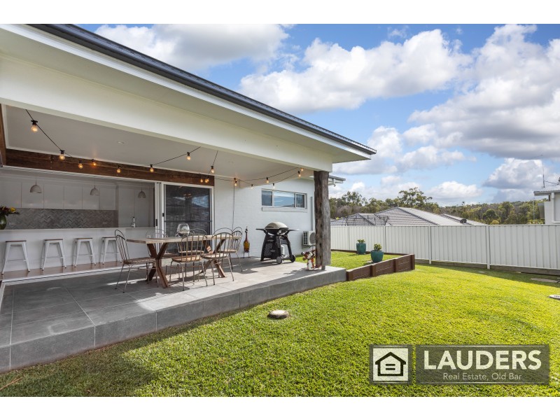 3 Kadungle Close, Wallabi Point NSW 2430